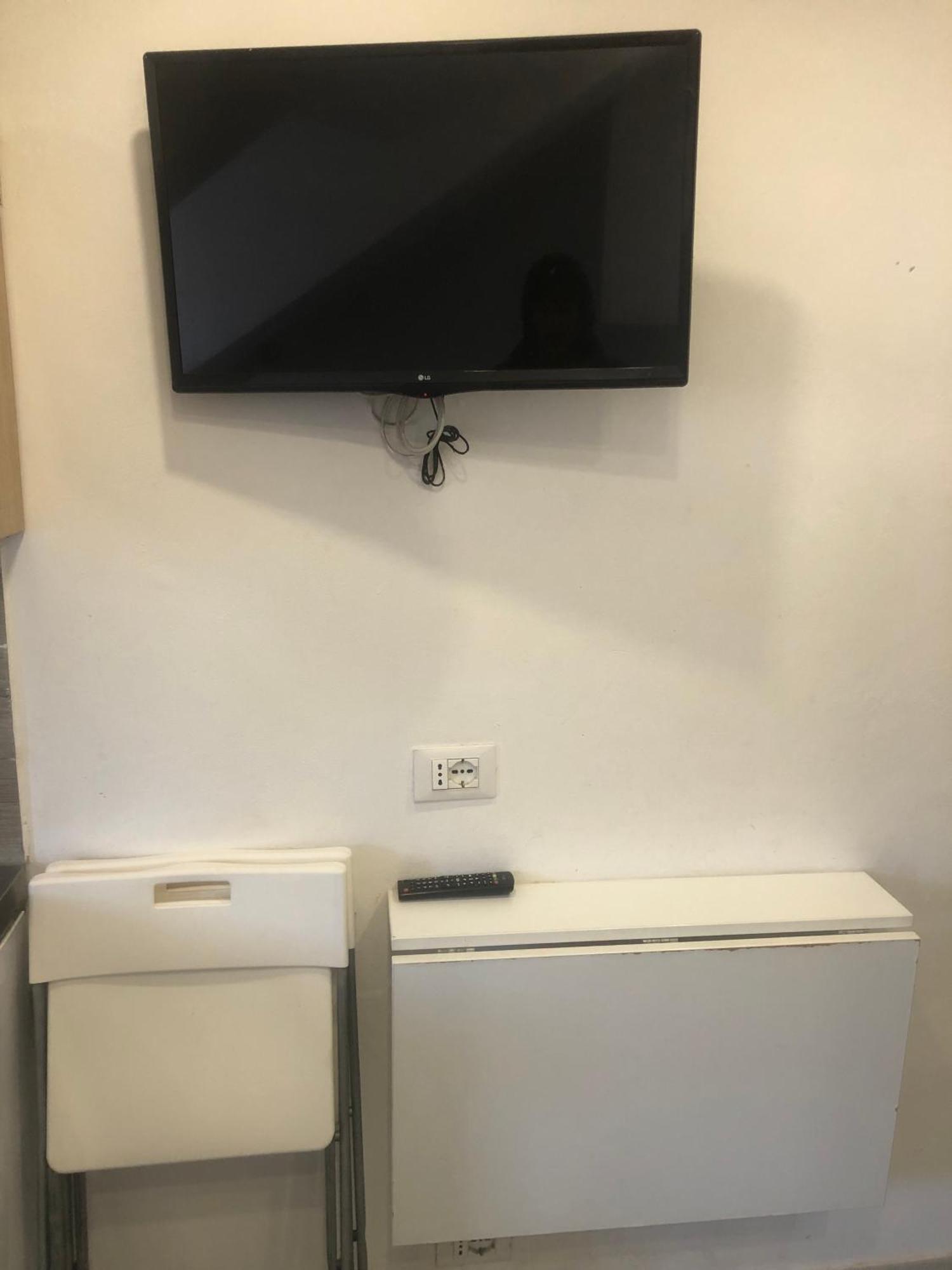 Giaciglio Valentino Apartment Торино Екстериор снимка