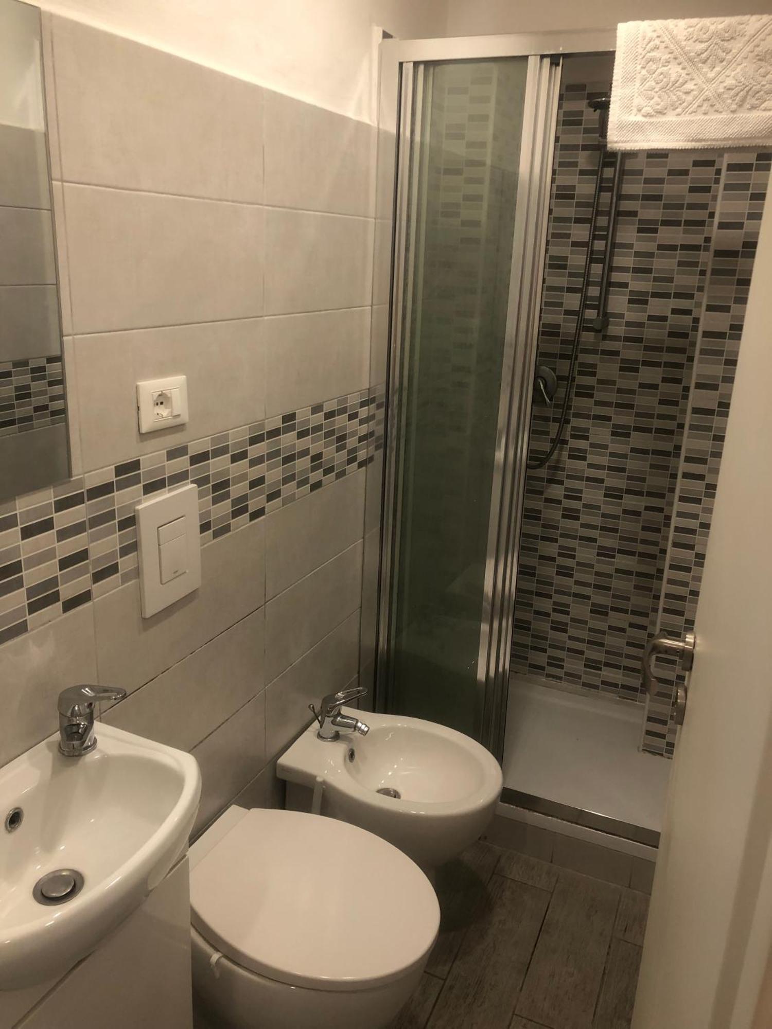 Giaciglio Valentino Apartment Торино Екстериор снимка